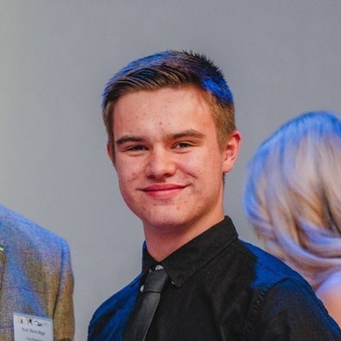Fraser Holman
